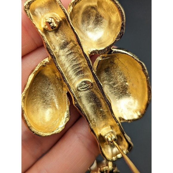 GIVENCHY Signed Statement Textured Gold Tone Dangling Charm Vintage Pin Brooch - Picture 8 of 9